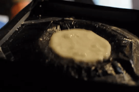A non-Newtonian fluid "dancing" on a subwoofer